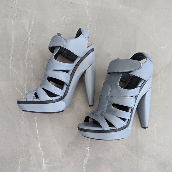 Balenciaga Light Blue Gladiator Heel Sandals Made in Italy - size 38 - Picture 2 of 5